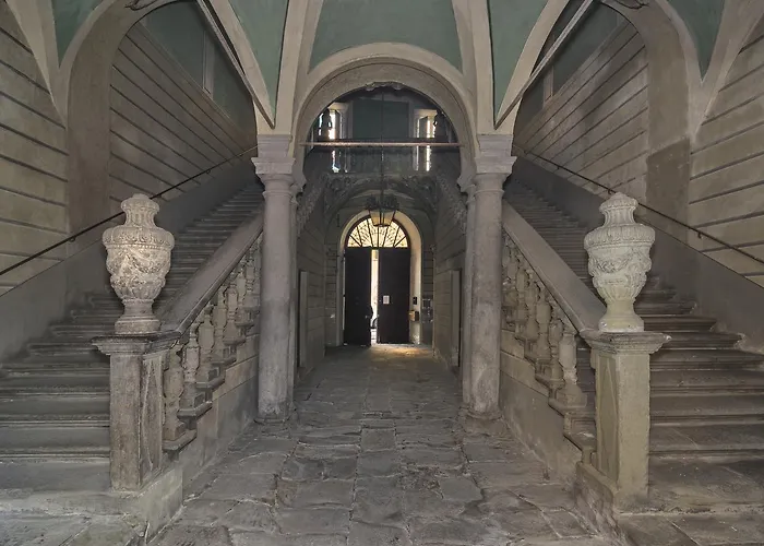 Dimora Nobiliare Bed & Breakfast Pisa